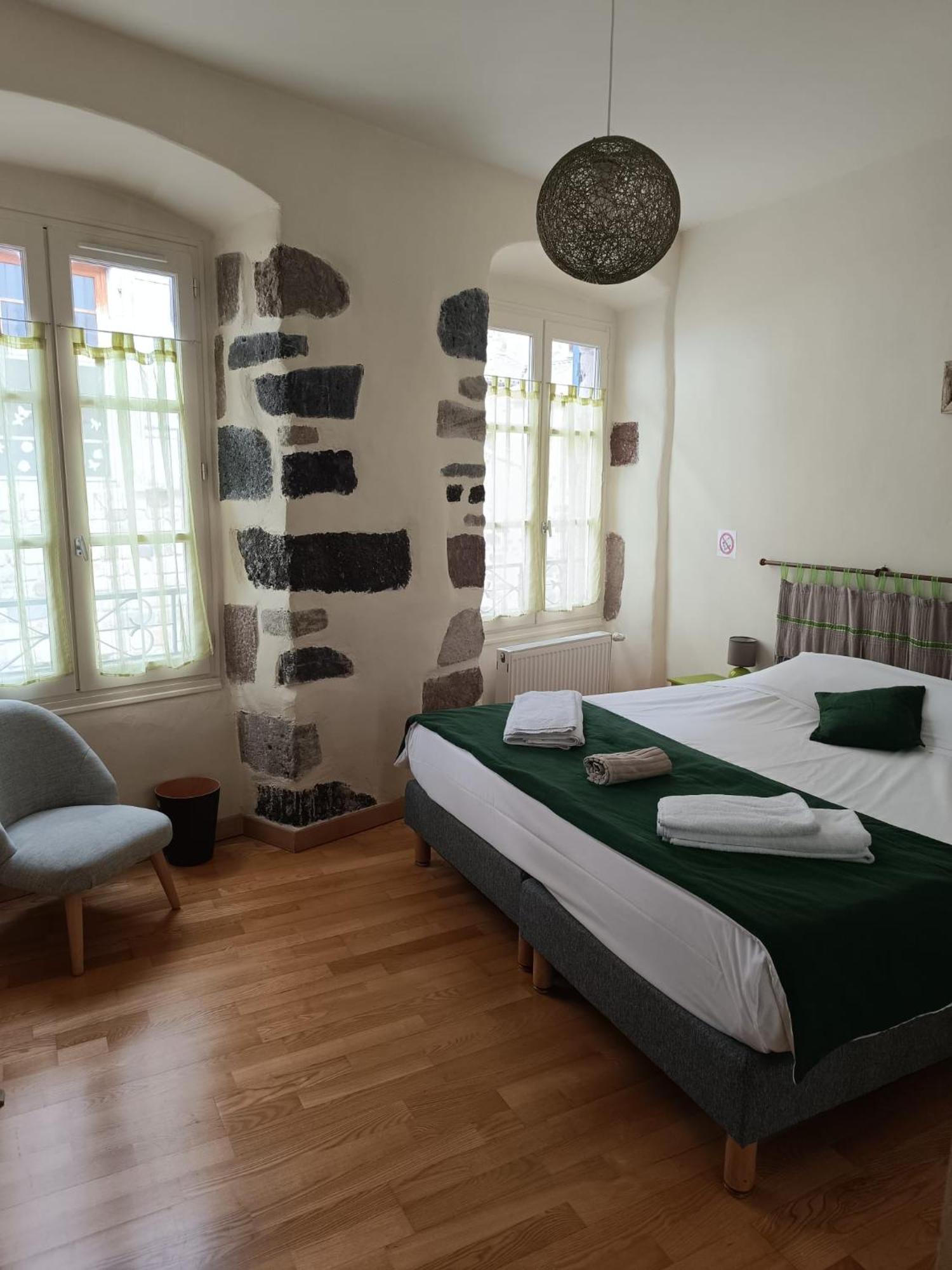 Relais Du Noble Voyageur Hotel Brioude Luaran gambar